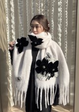 PANDAflourbutterflyマフラーwhite　＊12月上旬入荷ご予約＊  