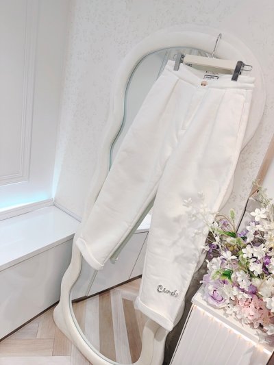 画像1: 裾ボアwhitepants