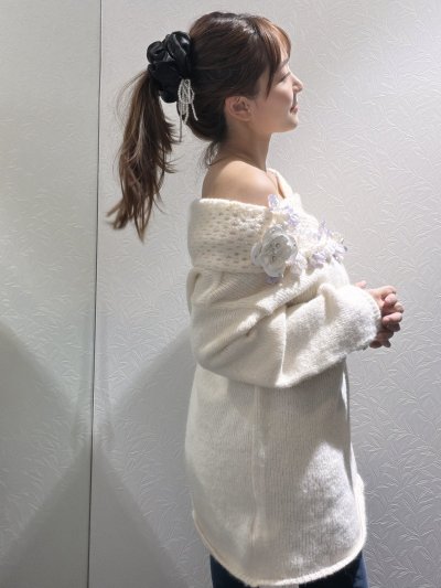 画像2: 咲いたのはシンディーズオフショルニット